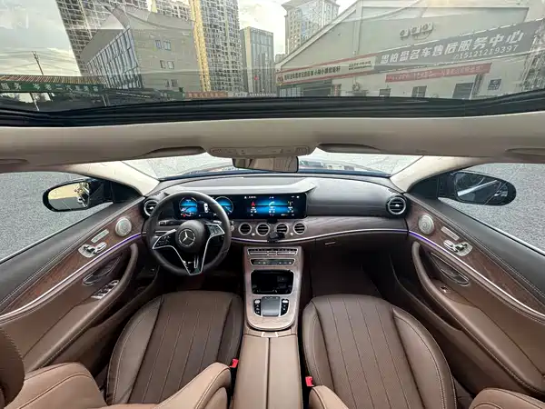 Mercedes-Benz E-Class 2023