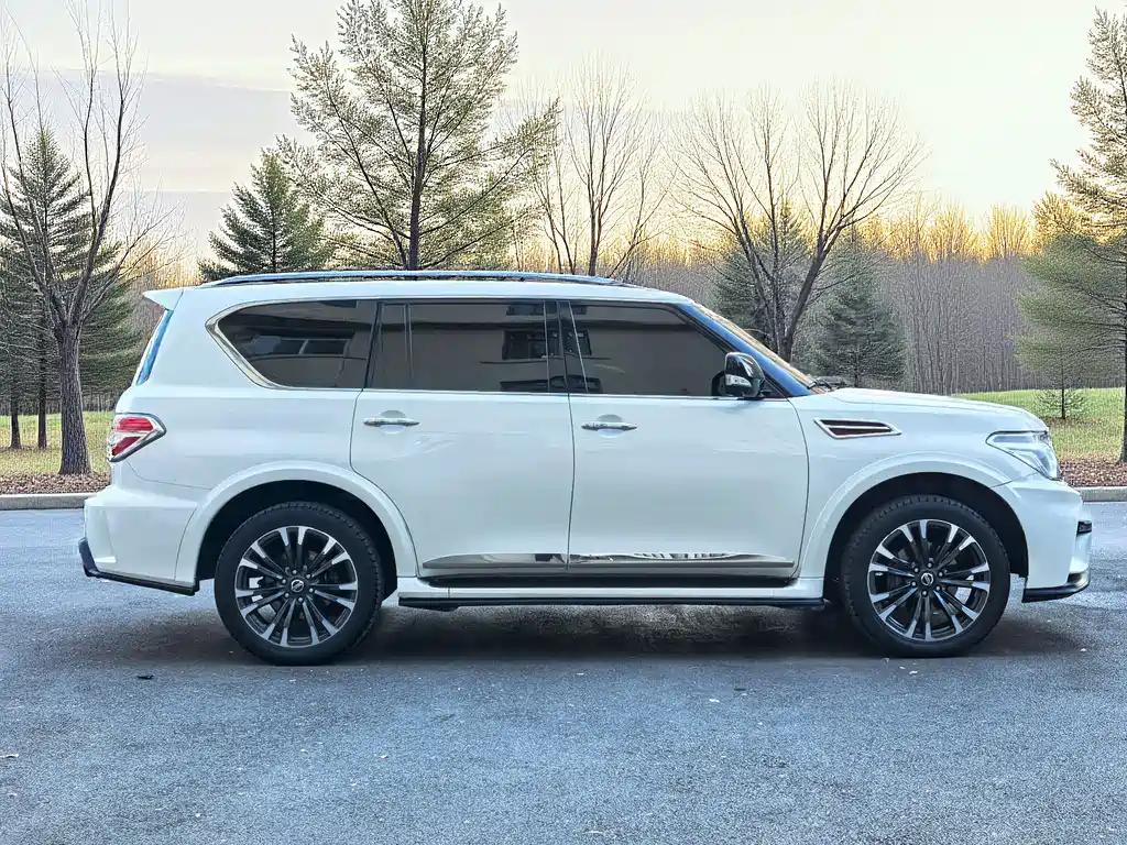 Nissan Patrol 2018 — фото 7