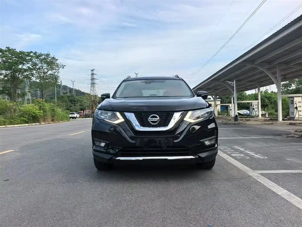 Nissan X-Trail 2020 — фото 2