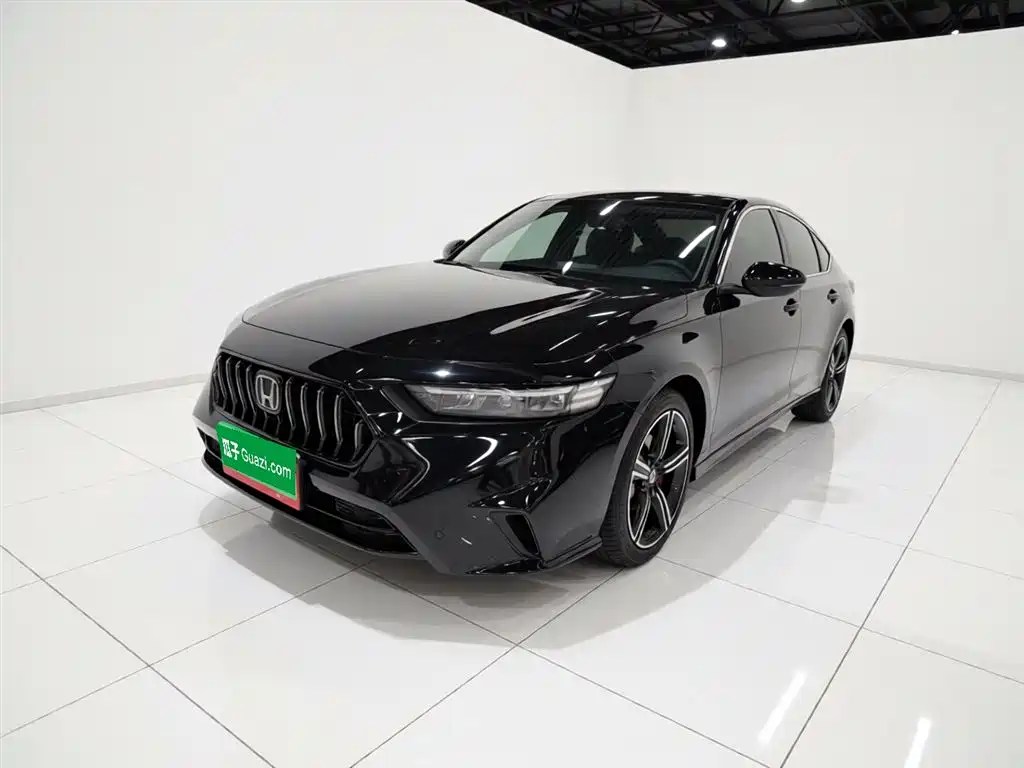 Honda Inspire 2023 — фото 2