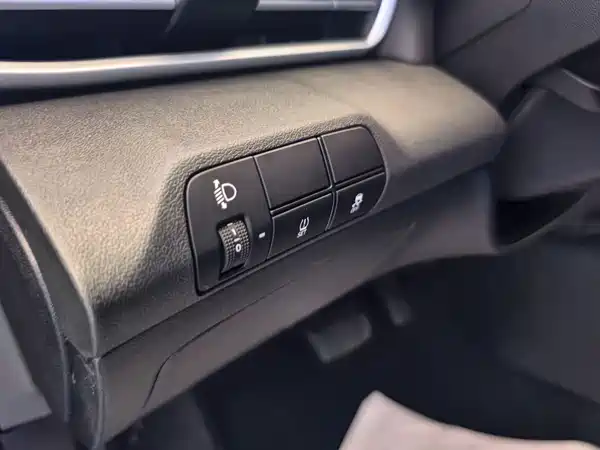 Hyundai Elantra 2022