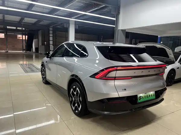 XPeng G7 2025