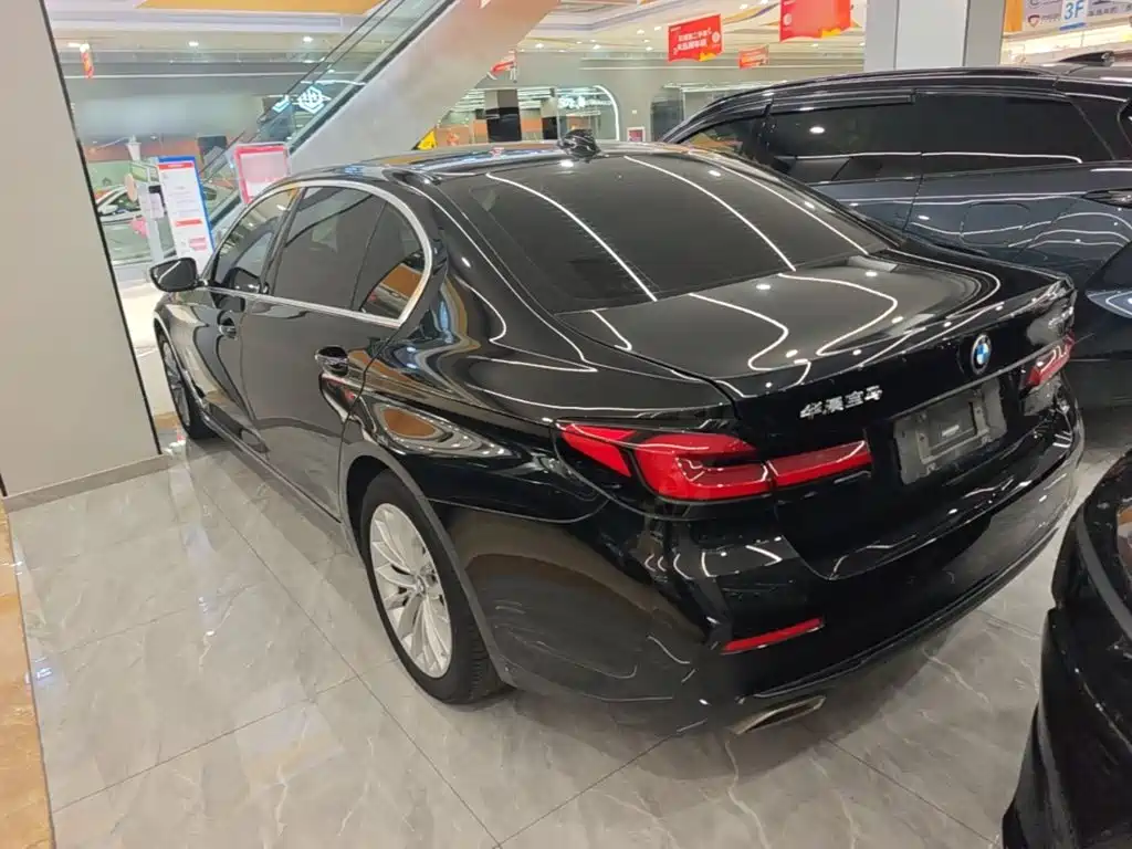 BMW 5 Series 2020