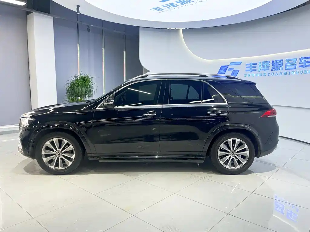 Mercedes-Benz GLE 2022 — фото 2