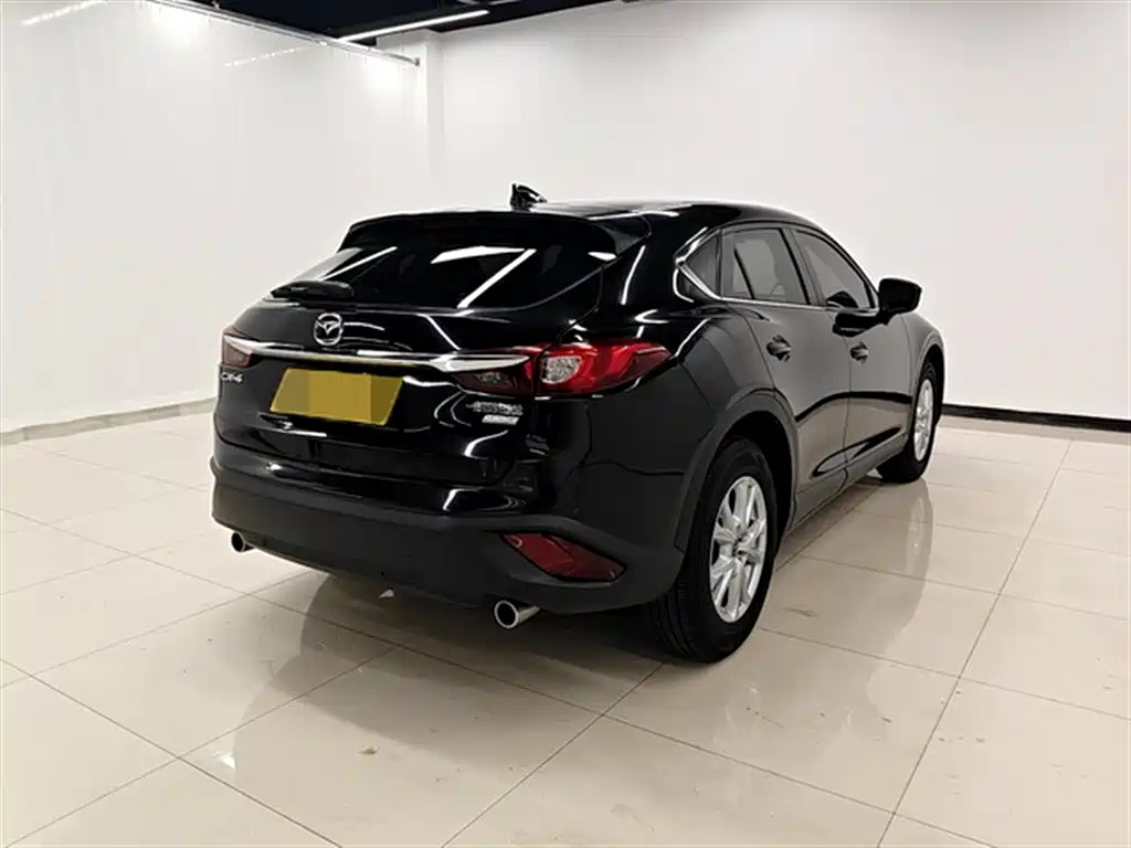 Mazda CX-4 2019