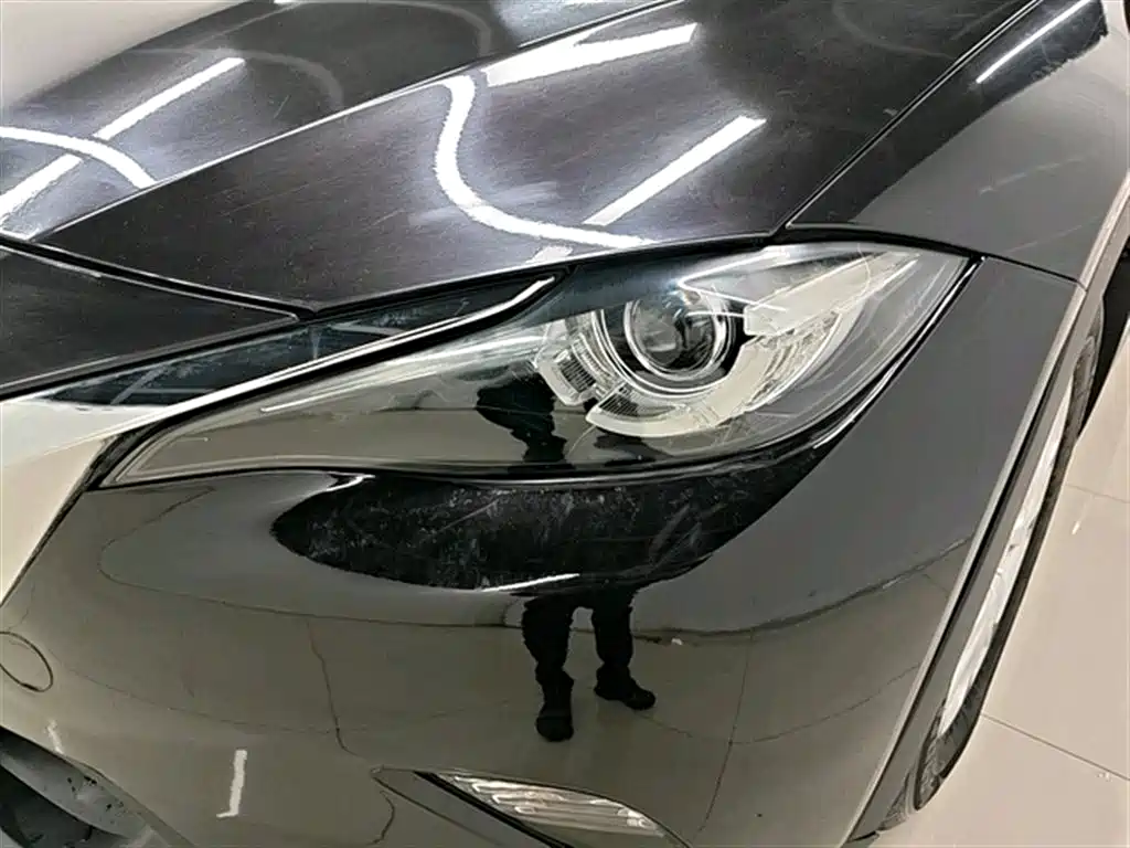 Mazda CX-4 2019 — фото 10