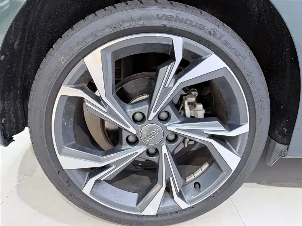 Audi A3 2021 — фото 15