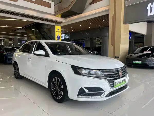 Roewe i6 New Energy 2020