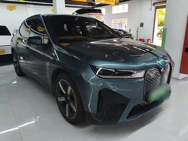 BMW iX 2023
