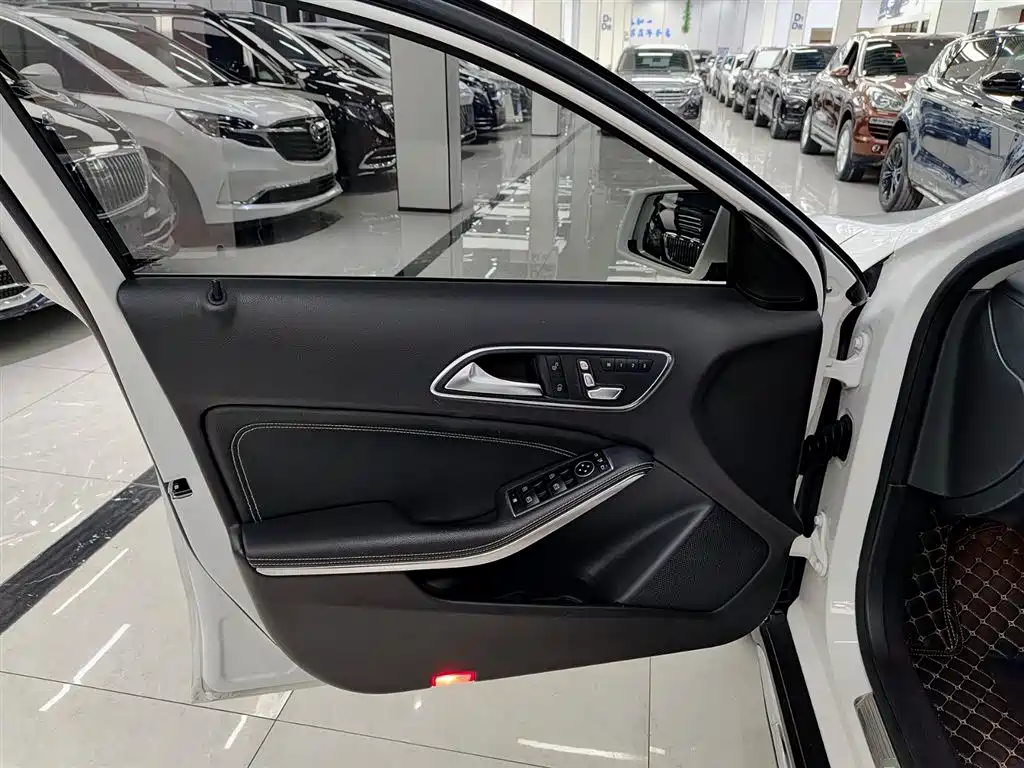 Mercedes-Benz GLA 2020 — фото 6