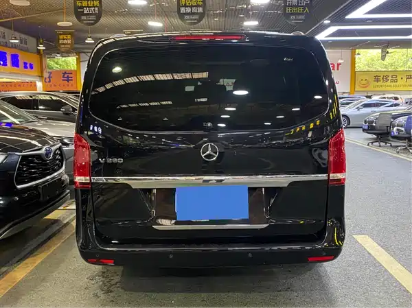 Mercedes-Benz V-Class 2018