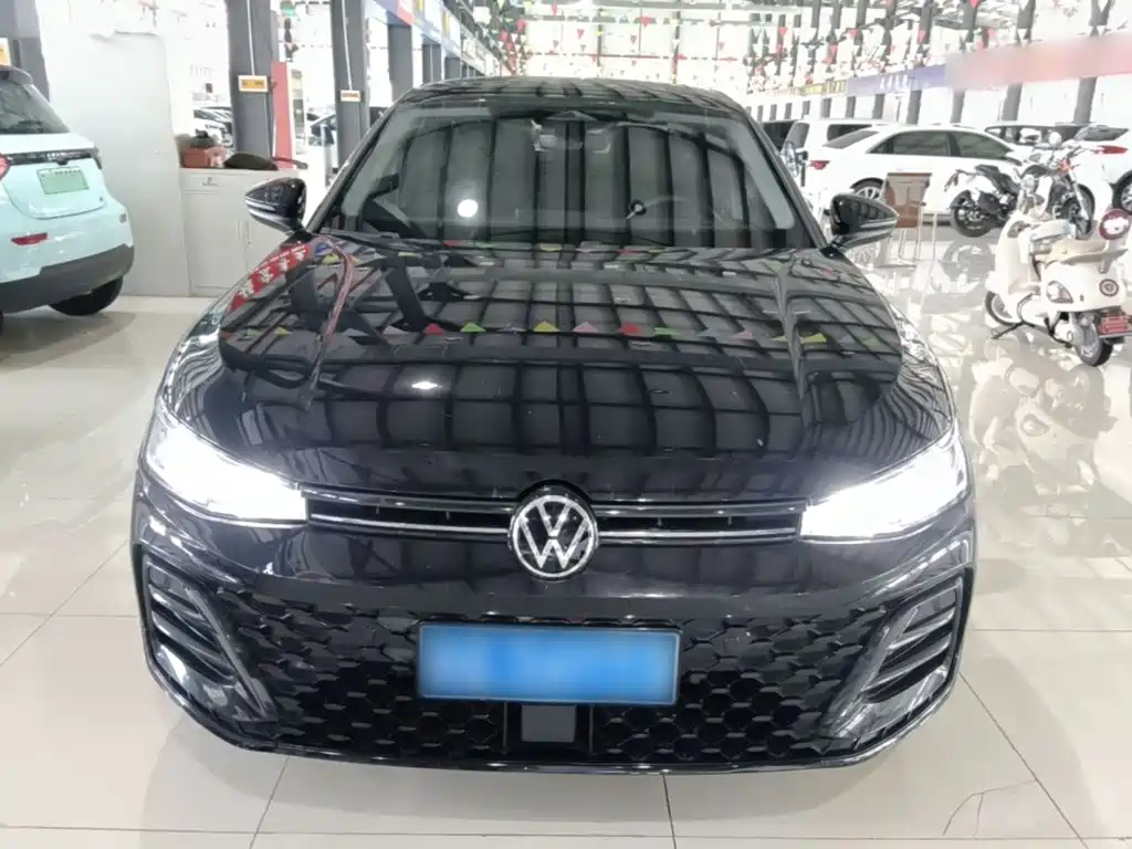 Volkswagen Passat 2025