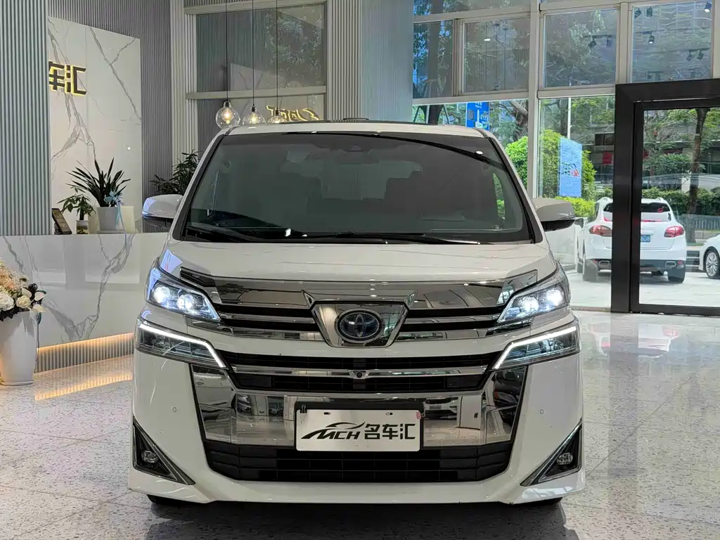 Toyota Vellfire 2021