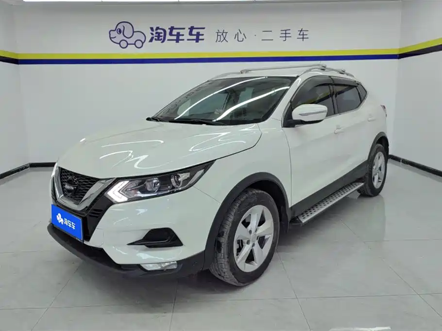 Nissan Qashqai 2022 — фото 1