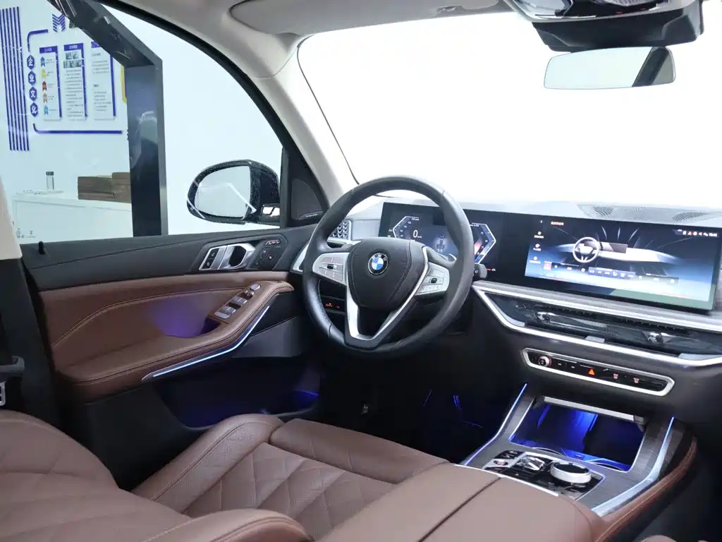 BMW X7 2024 — фото 14