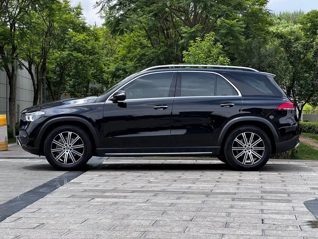 Mercedes-Benz GLE 2022
