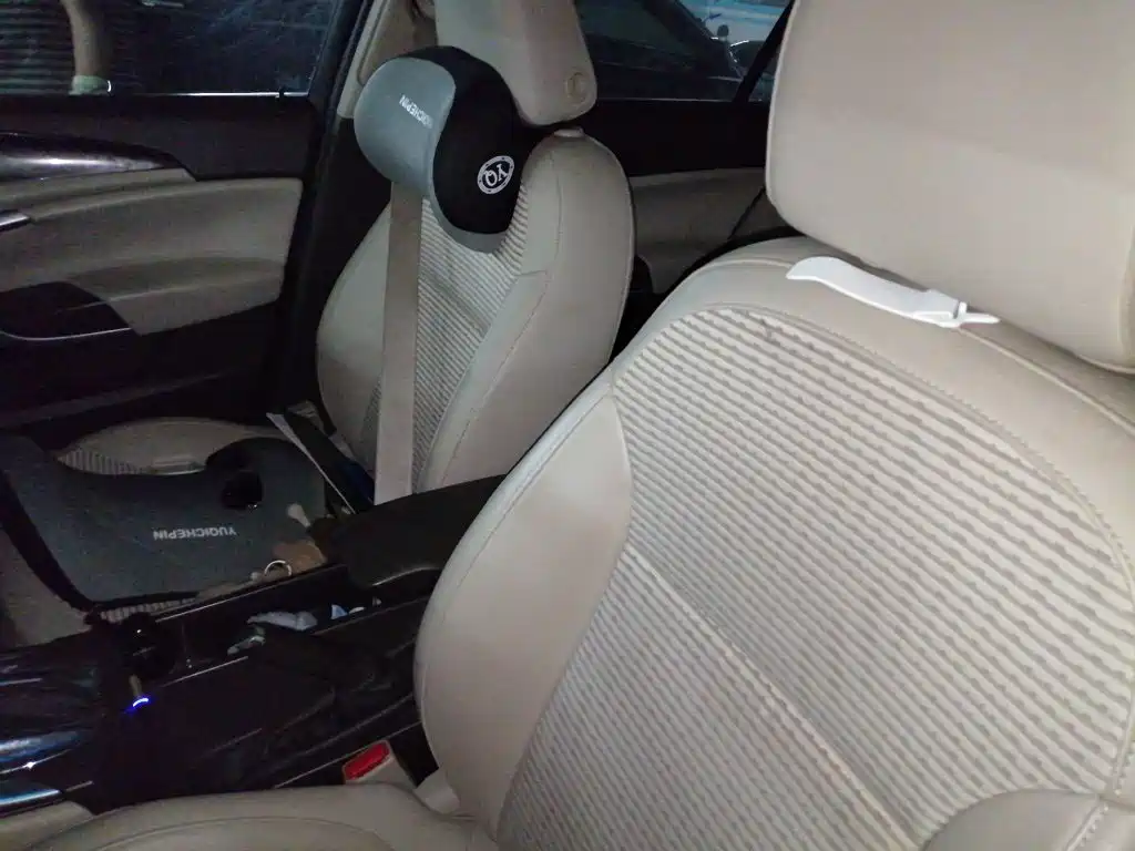 Buick Regal 2014 — фото 16