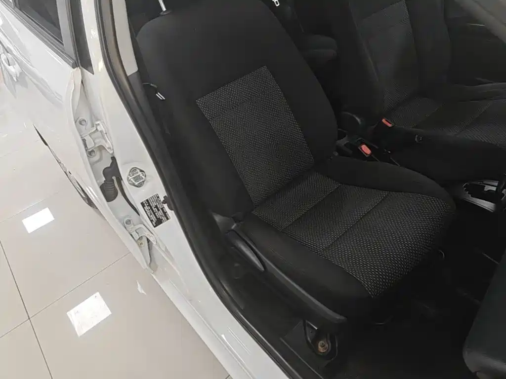 Toyota Vios FS 2019 — фото 25