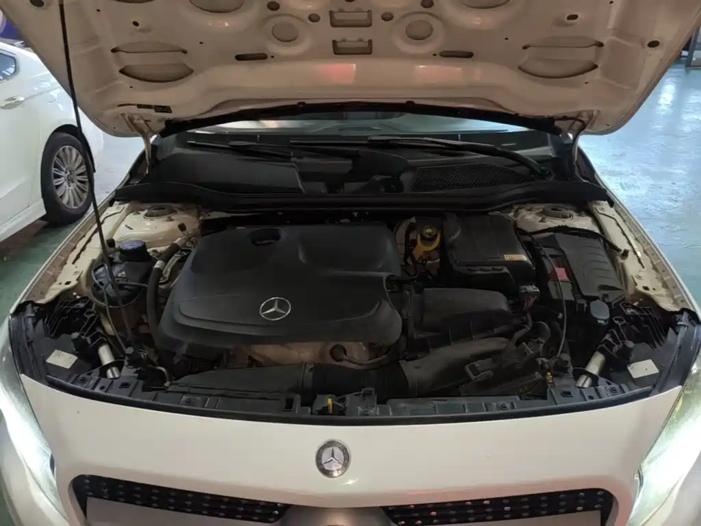 Mercedes-Benz GLA 2015 — фото 20