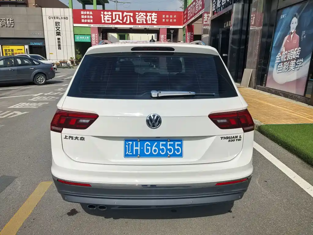 Volkswagen Tiguan L 2018 — фото 8
