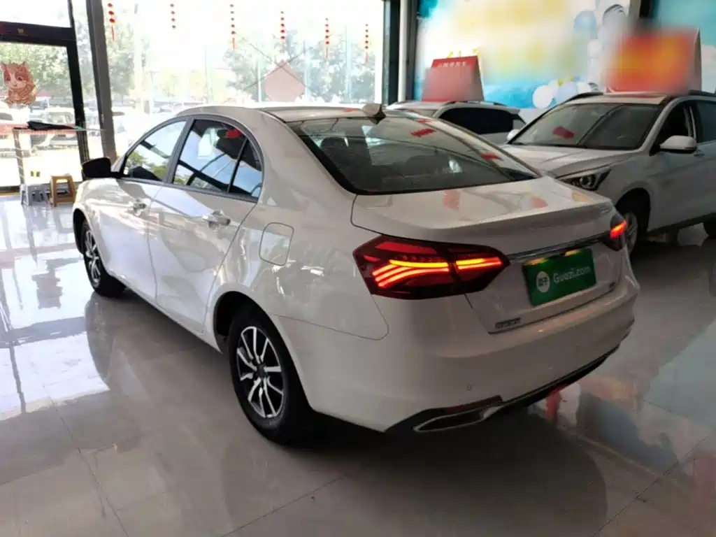 Geely Emgrand 2019