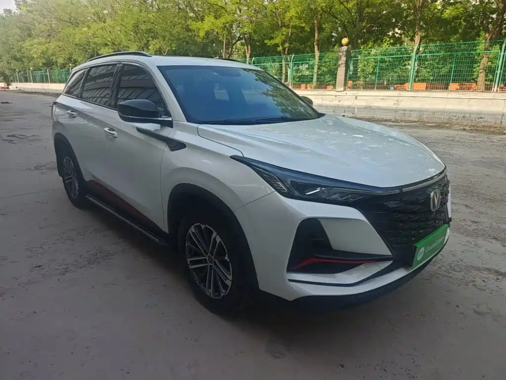 Changan CS75 PLUS 2021 — фото 4