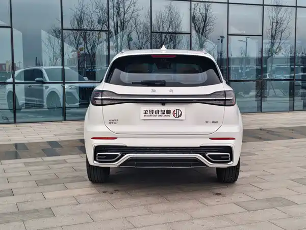 Hongqi HS5 2025