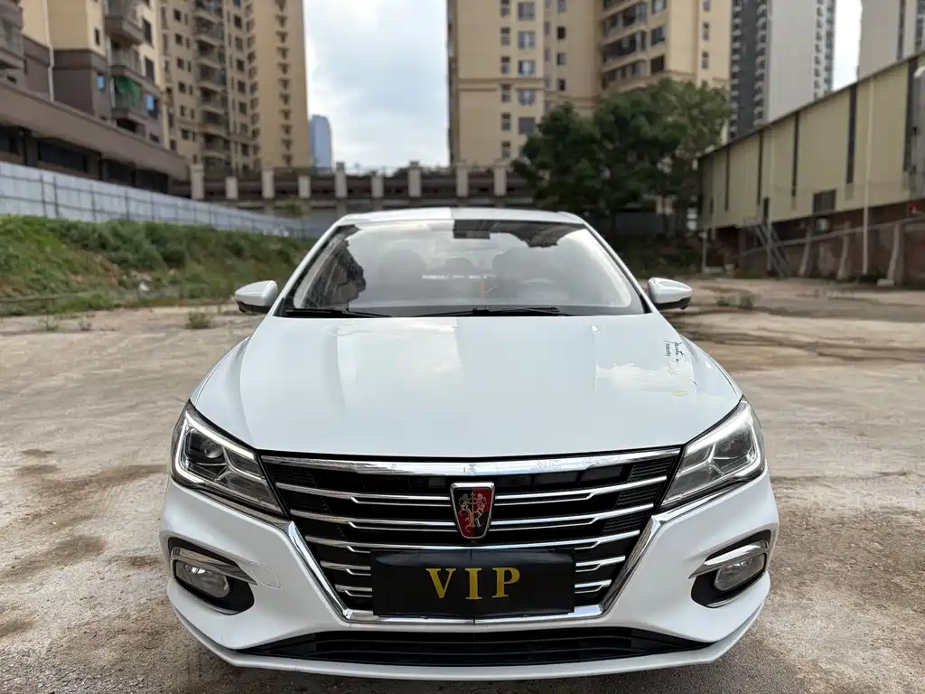 Roewe i5 2021 — фото 1