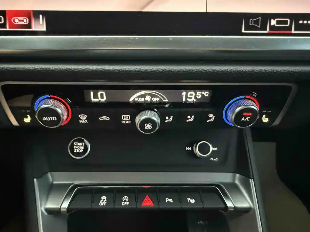 Audi Q3 2022 — фото 15