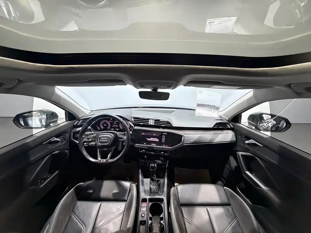 Audi Q3 Sportback 2022 — фото 19