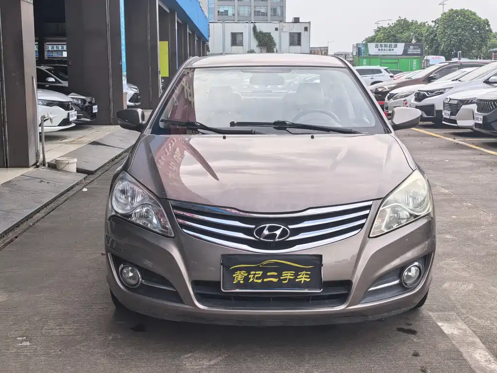 Hyundai Joyful 2015