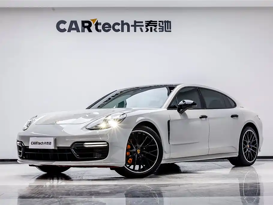 Porsche Panamera 2021 — фото 1