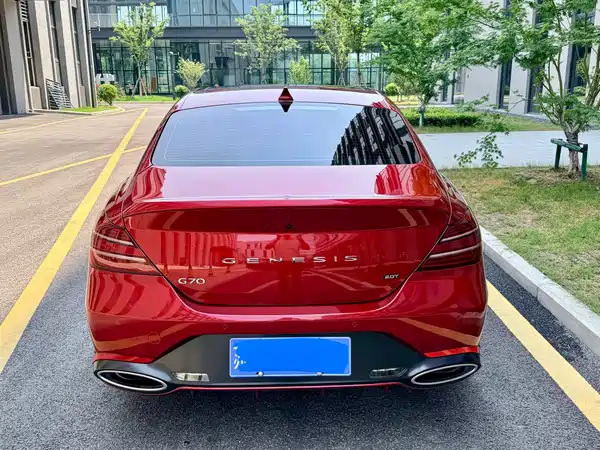 Genesis G70 2023
