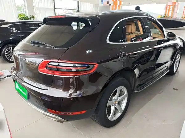 Porsche Macan 2015