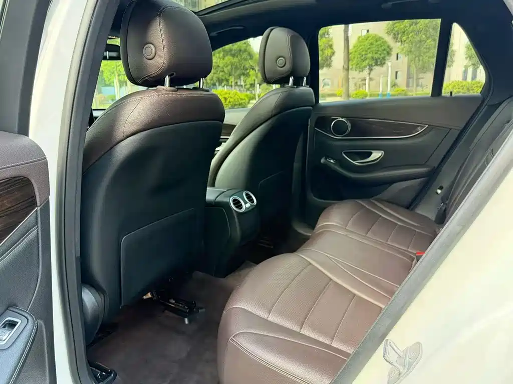 Mercedes-Benz GLC 2016