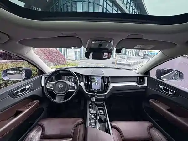Volvo XC60 2018