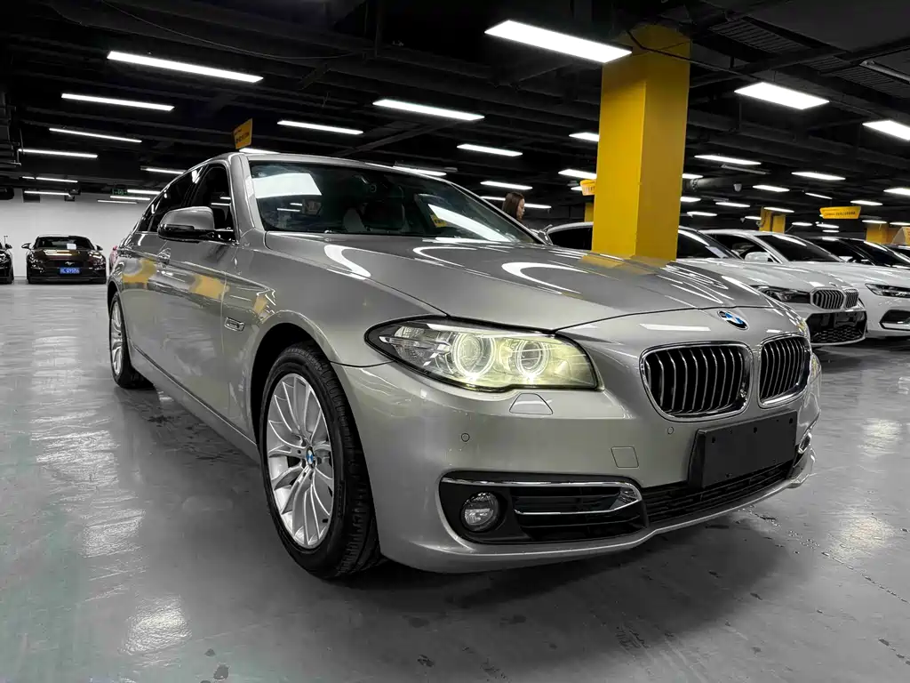 BMW 5 Series 2016