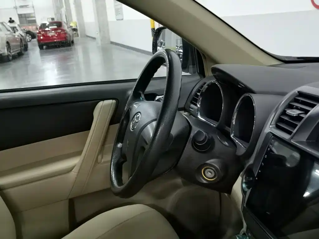 Toyota Highlander 2013 — фото 22