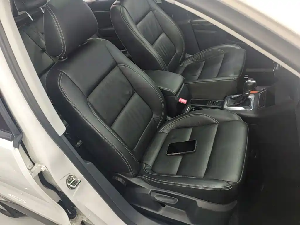 Volkswagen Tiguan 2018 — фото 25