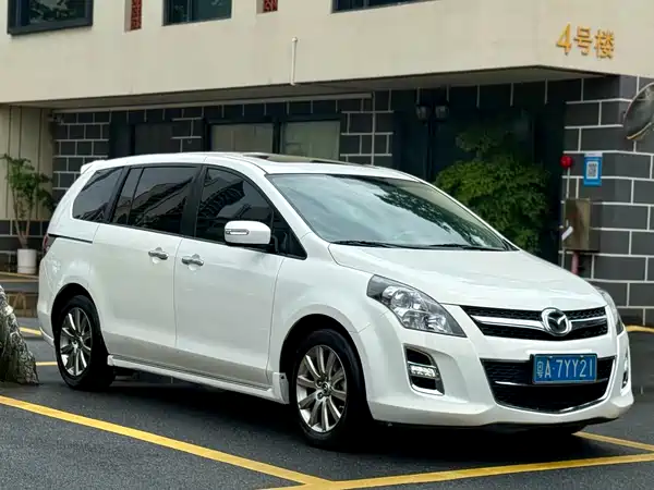 Mazda 8 2016
