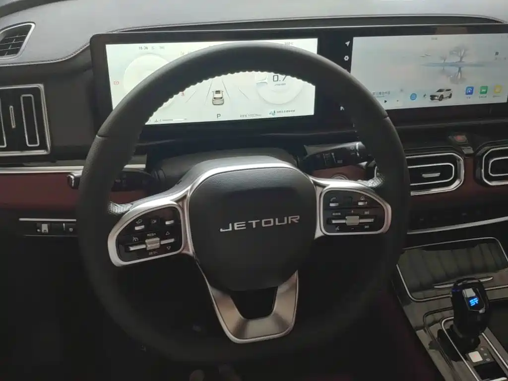 Jetour Jietu X70 PLUS 2024 — фото 11