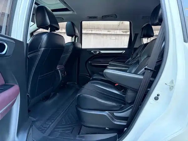 GAC Trumpchi M6 2025