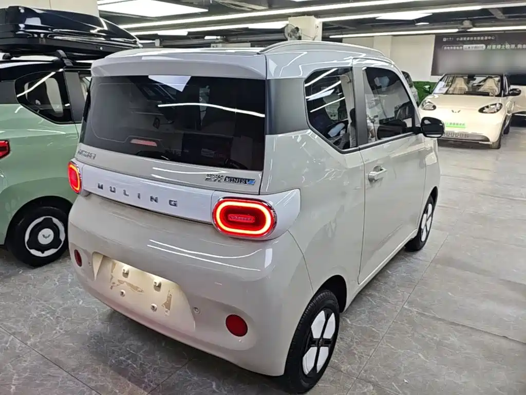 Wuling Hongguang MINIEV 2024