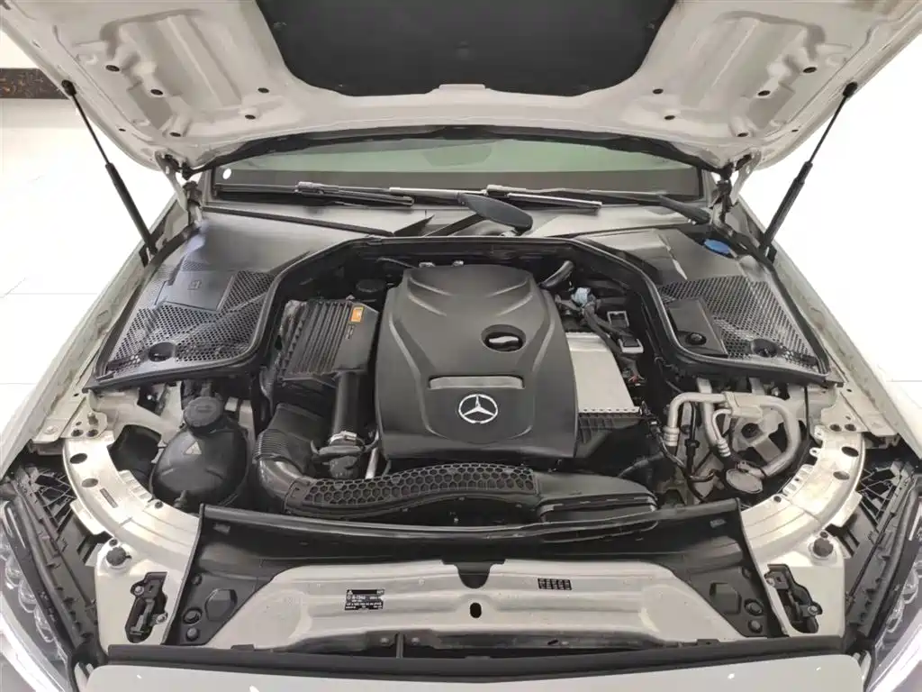 Mercedes-Benz C-Class 2016 — фото 21