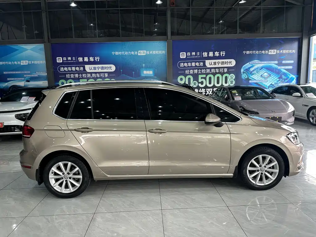 Volkswagen Golf Sportsvan 2019 — фото 11