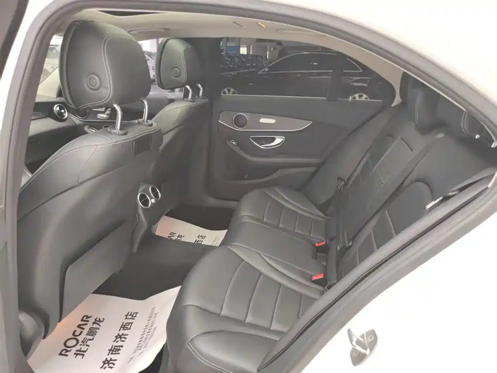 Mercedes-Benz C-Class 2016 — фото 13