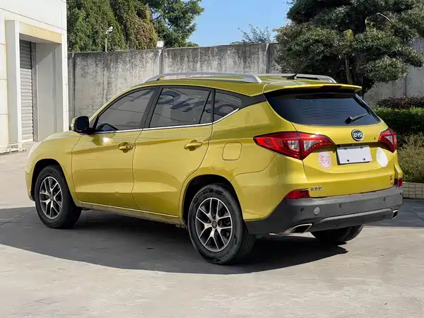 BYD Song 2016