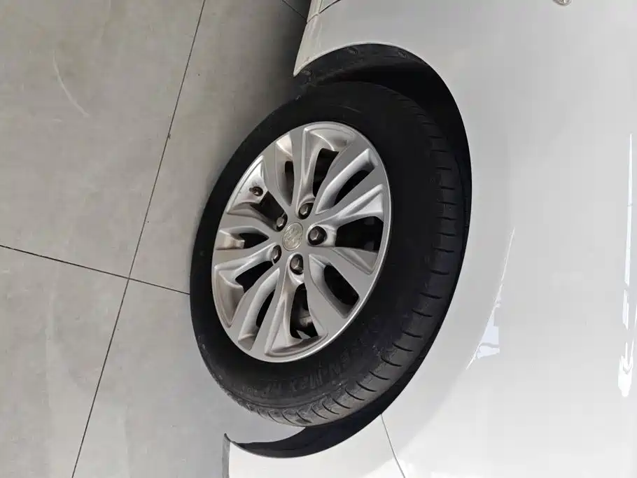 Buick Excelle 2022