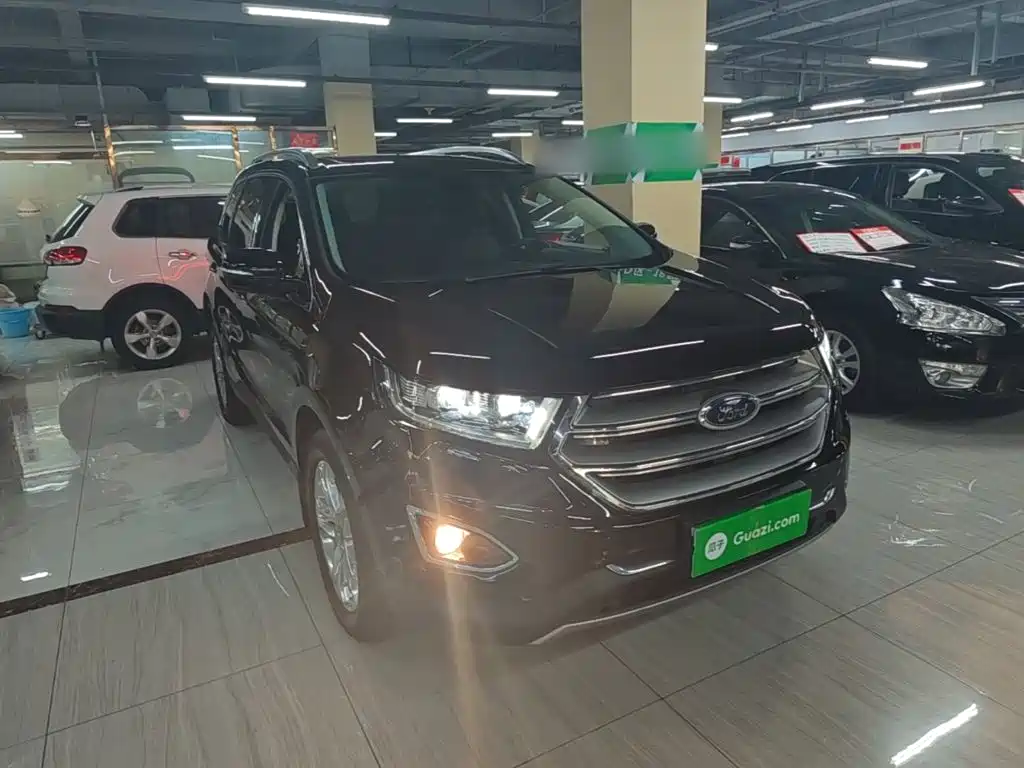 Ford Edge 2017 — фото 4