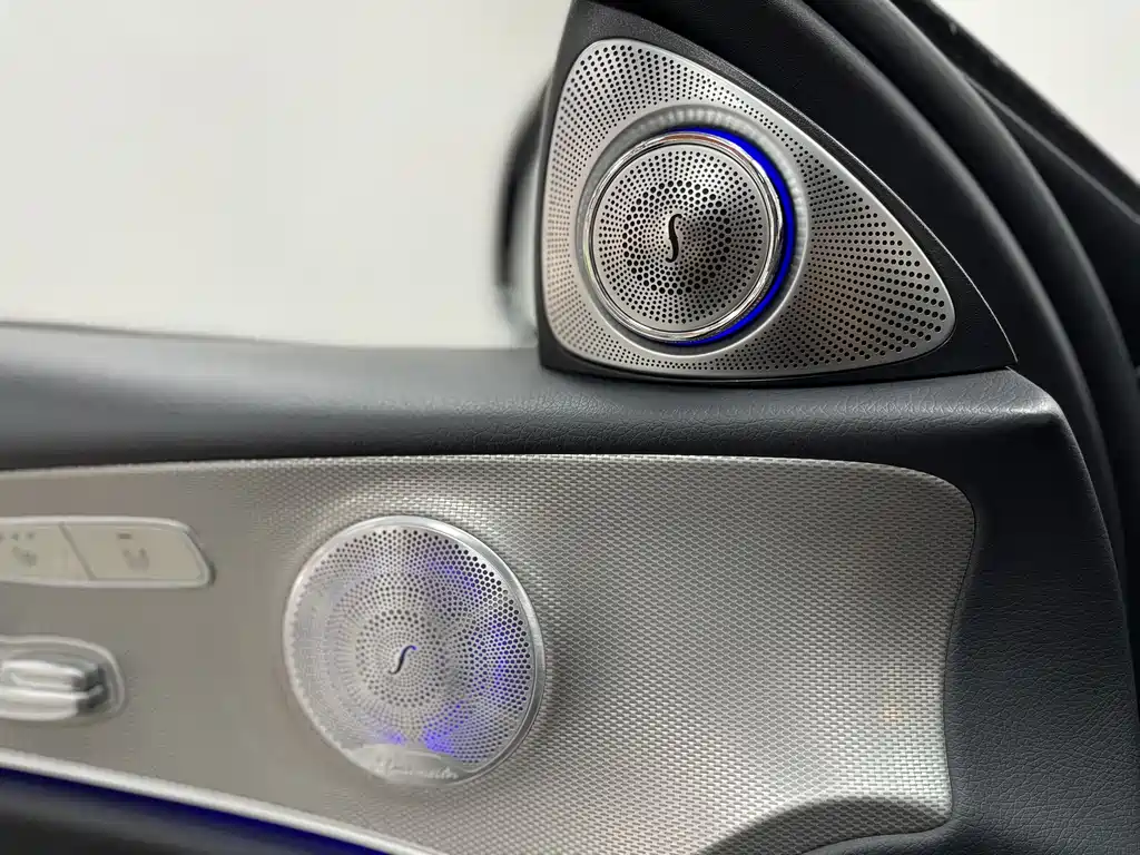 Mercedes-Benz E-Class 2018 — фото 12